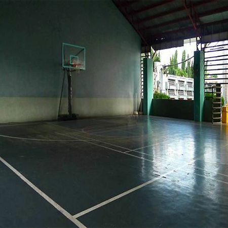 Sofia Bellevue Condominium Quezon City Buitenkant foto