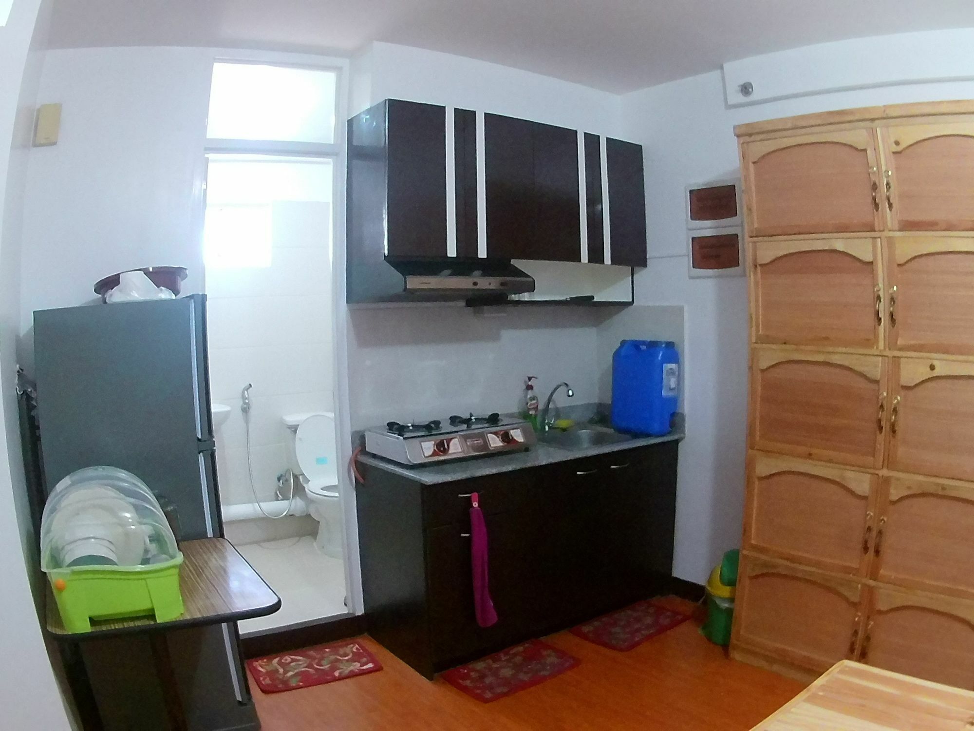 Sofia Bellevue Condominium Quezon City Buitenkant foto