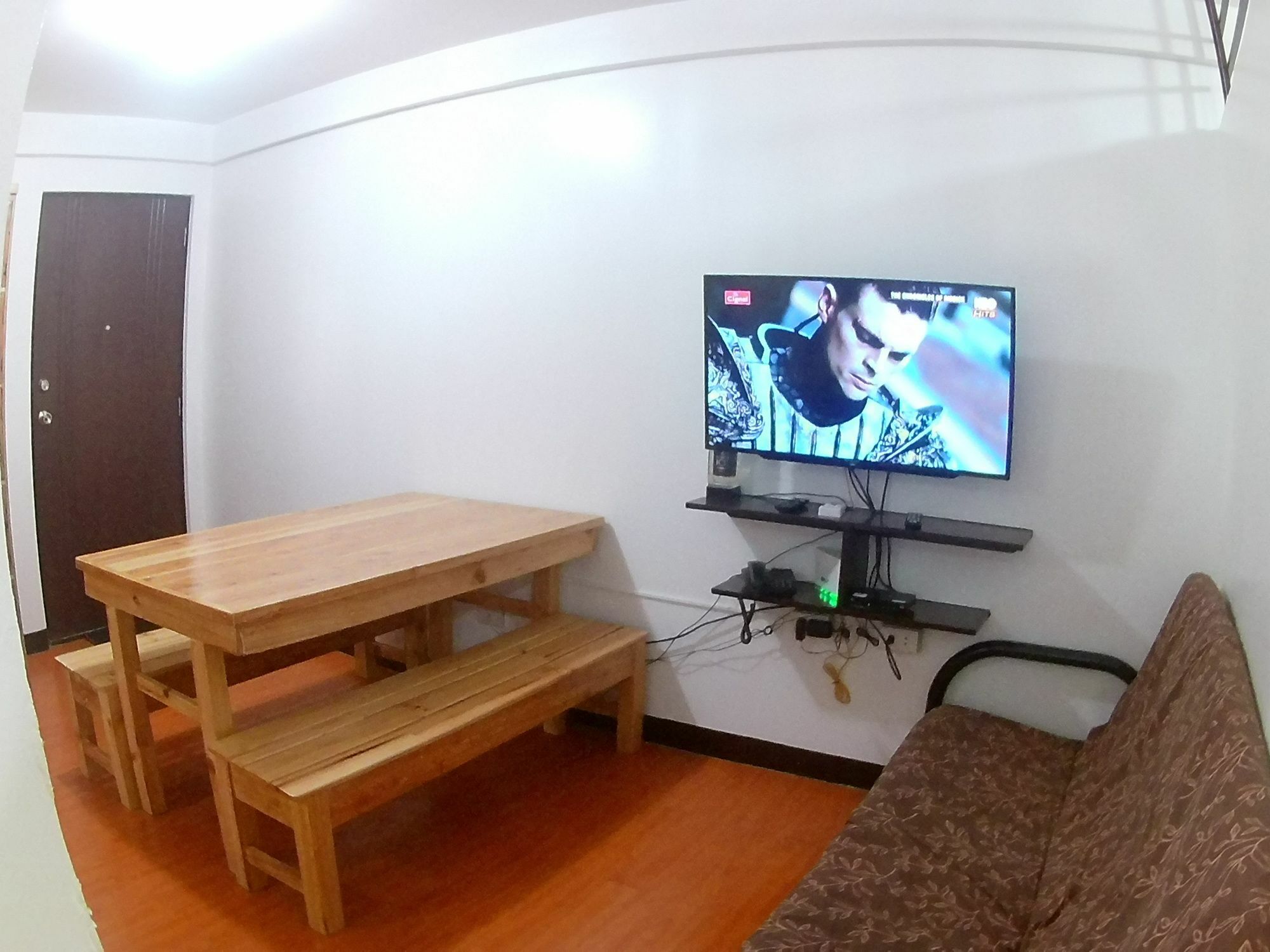 Sofia Bellevue Condominium Quezon City Buitenkant foto